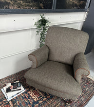 Load image into Gallery viewer, Ex Display Harris Tweed Richmond Chair