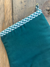 Load image into Gallery viewer, Green Gingham Trim Quilted Cotton Oven Glove