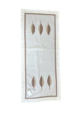 Load image into Gallery viewer, Leaf Pattern Table Runner 34cm x 80cm