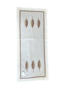 Leaf Pattern Table Runner 34cm x 80cm