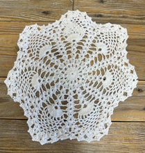 Load image into Gallery viewer, White Snowflake Crochet Doilies - Pack of 6 (10&quot;)